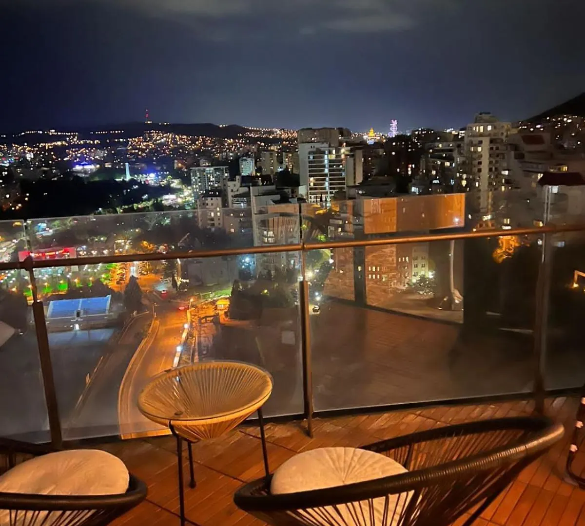 Outlook Apartment In Tbilisi